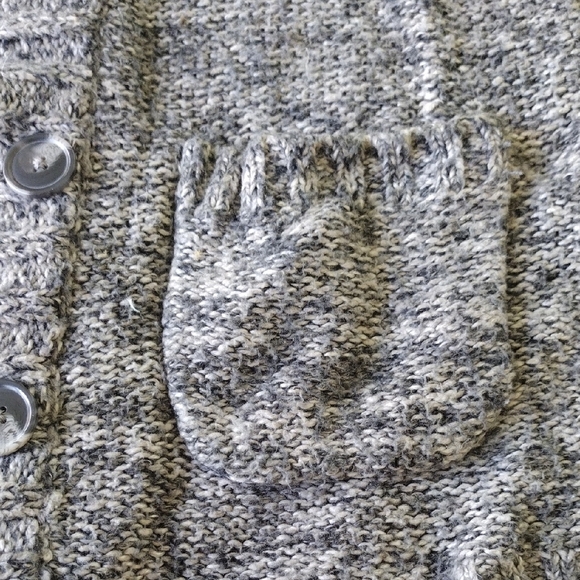 Merona Black and White Knit Sweater - Picture 5 of 15